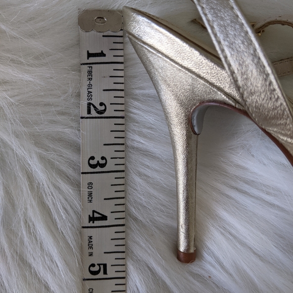 E Live From The Red Carpet Heels - Picture 11 of 14